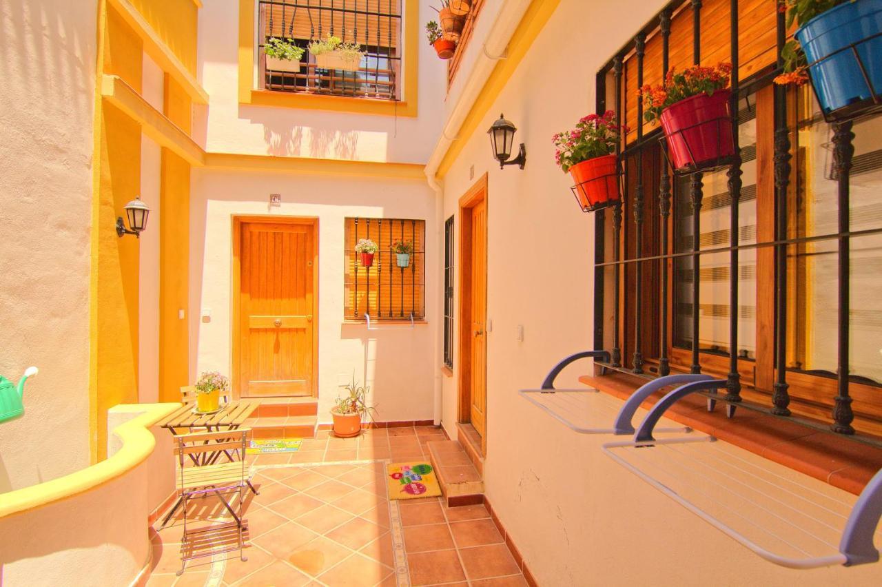 Altamalaga Apts Apartamento Exterior foto